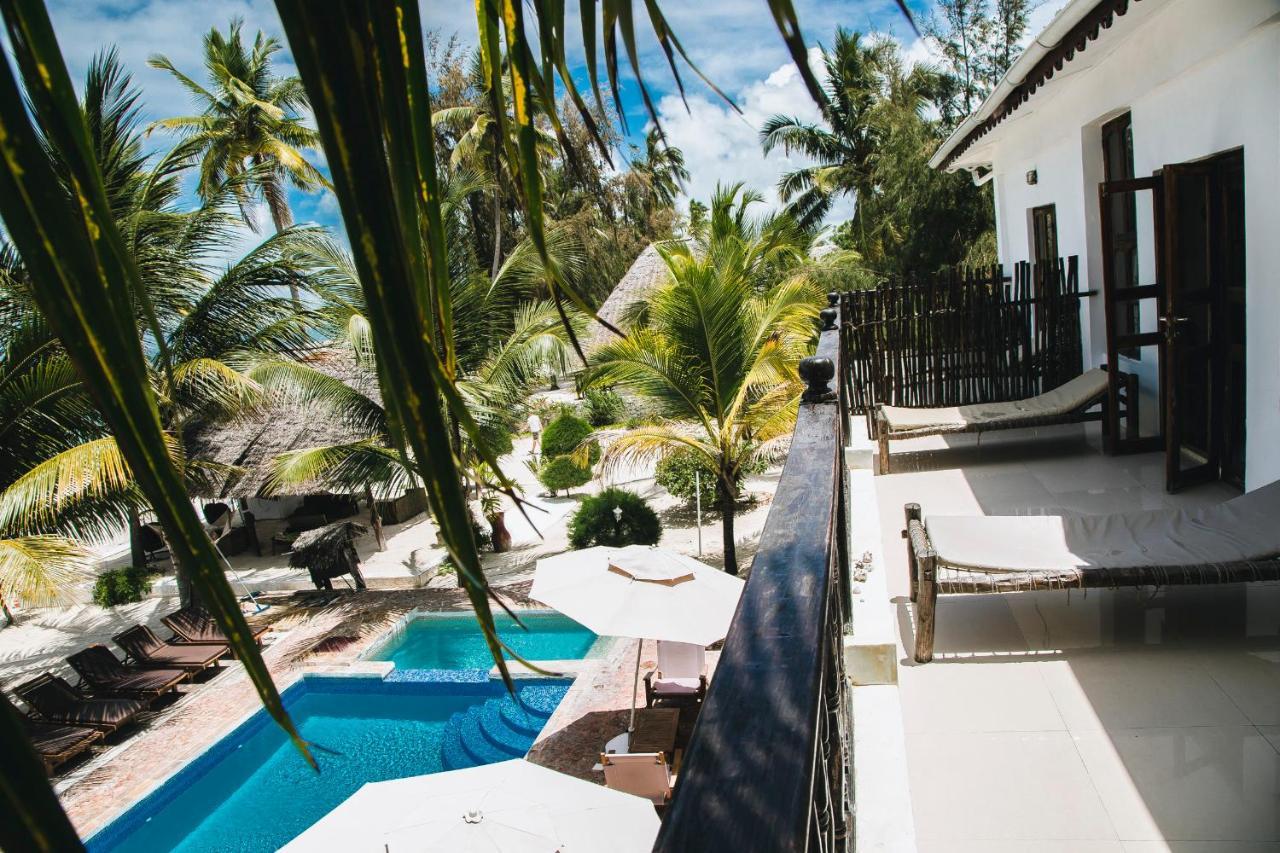 Moonshine Uroa Boutique Hotel Exterior foto